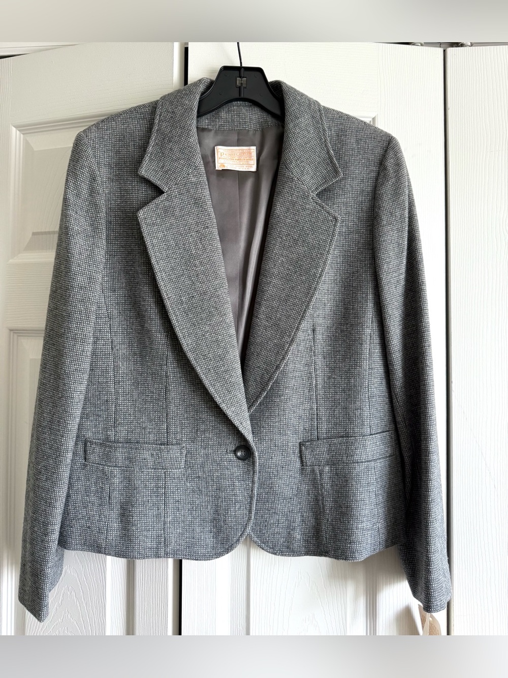 Vintage Pendleton 100% Virgin Wool Gray Blazer Jacket NWT Made in USA